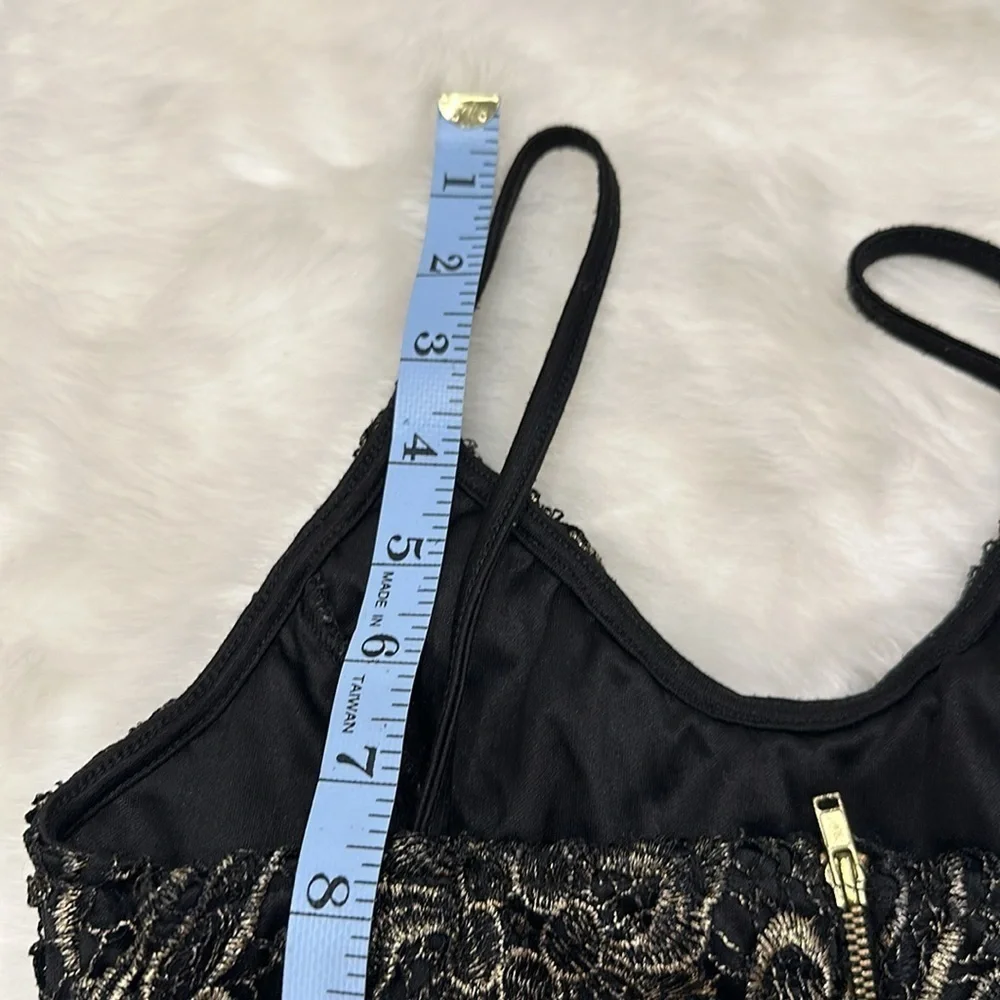Charlotte Russe black and bronze crop top size small - Picture 8 of 14